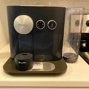 Nepresso Machine